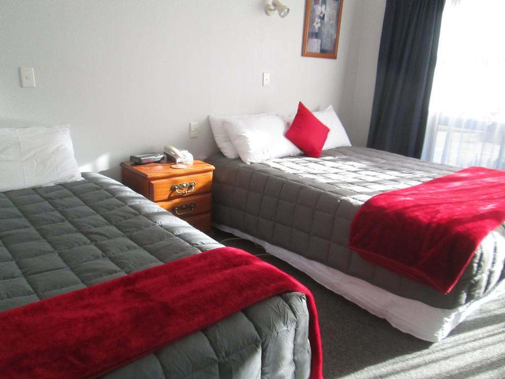פלמרסטון נורת' Awatea Park Motel מראה חיצוני תמונה